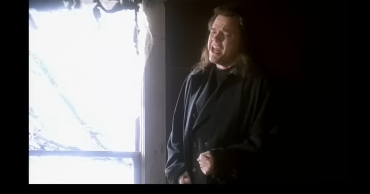 Meat Loaf – Objects In The Rear View Mirror May Appear Closer Than They Are